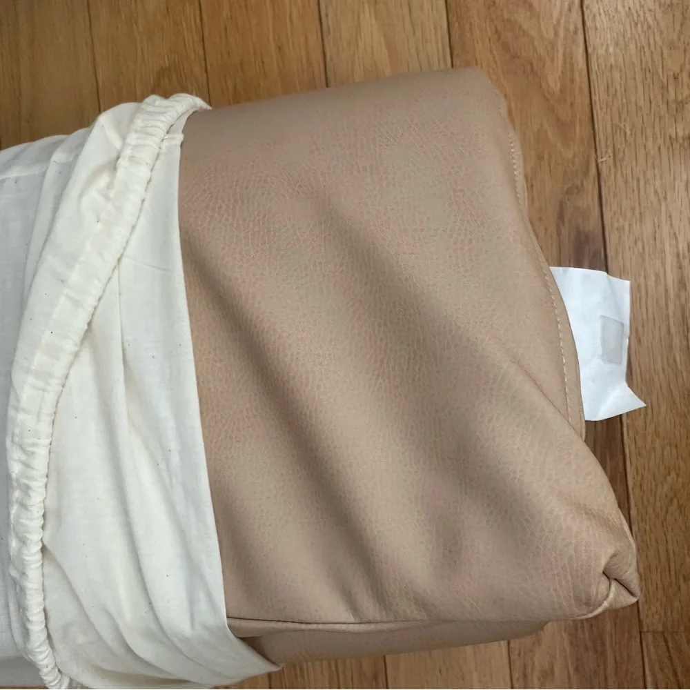 NWT Gathre Camel Square Padded Play Mat